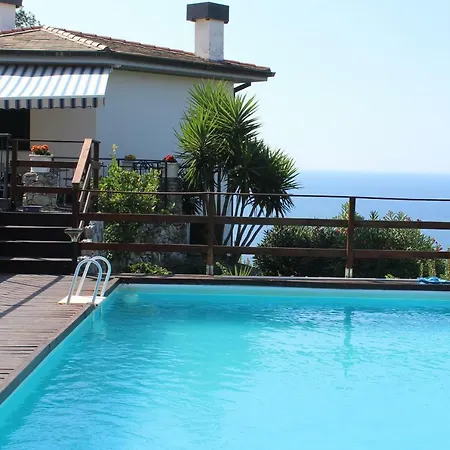 Ferienhaus Panoramica Lavagna